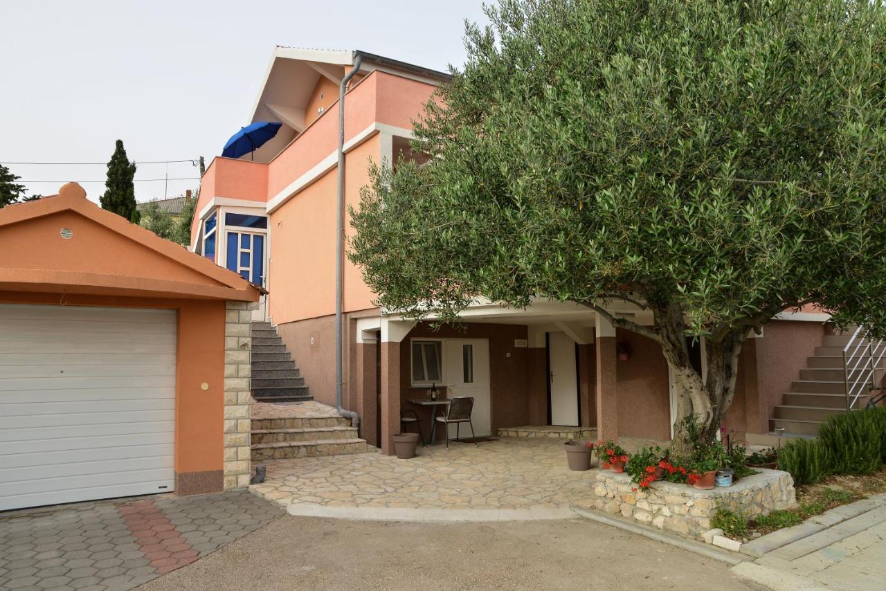 Apartment Olive Jovici  Exterior foto